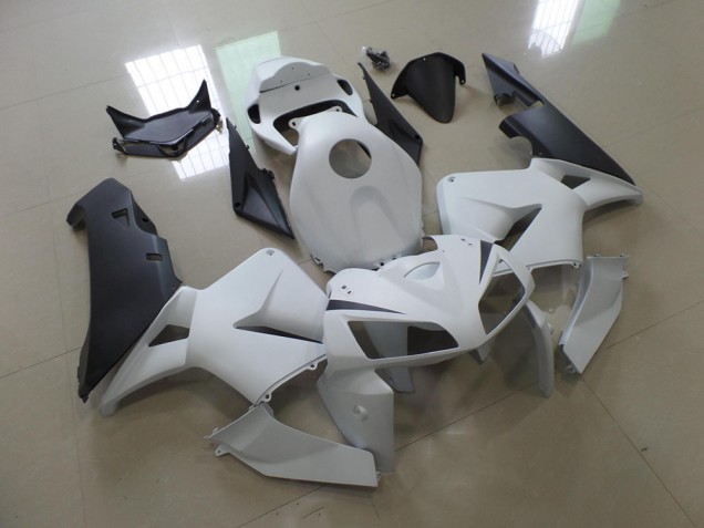 Blanc Noir Kit Carénages Honda CBR 600 RR 2005-2006 Blanc Noir Kit Carénages Honda CBR 600 RR 2005-2006
