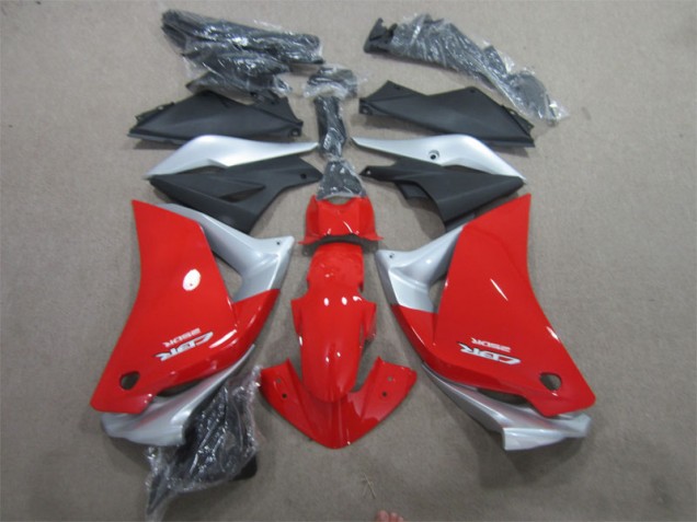 Rouge Argent Noir Carénage Honda CBR 125 R 2011-2013 Rouge Argent Noir Carénage Honda CBR 125 R 2011-2013
